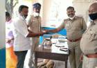 விழிப்புணர்வை ஏற்படுத்தி வரும் நெல்லை மாவட்ட காவல் துறையினர்...
