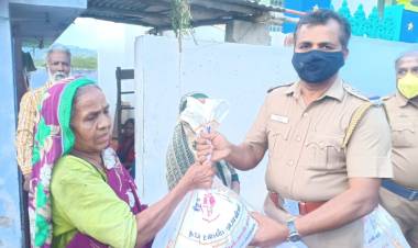 அல்லிநகர ஆய்வாளர் சேகர் 400 குடும்பங்களுக்கு உதவினார்...