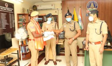 ஒரு மாத சம்பளத்தை கொரோனா நிவாரணநிதியாக வழங்கிய காவலர் பாபு...