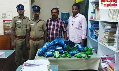வாணியம்பாடியில் காவலர் இருவர்கள் போதை பொருட்கள் கடத்தி வந்த இளைஞரை ஒரு கிலோ மீட்டர் துரத்தி சென்று பிடித்தனர்...