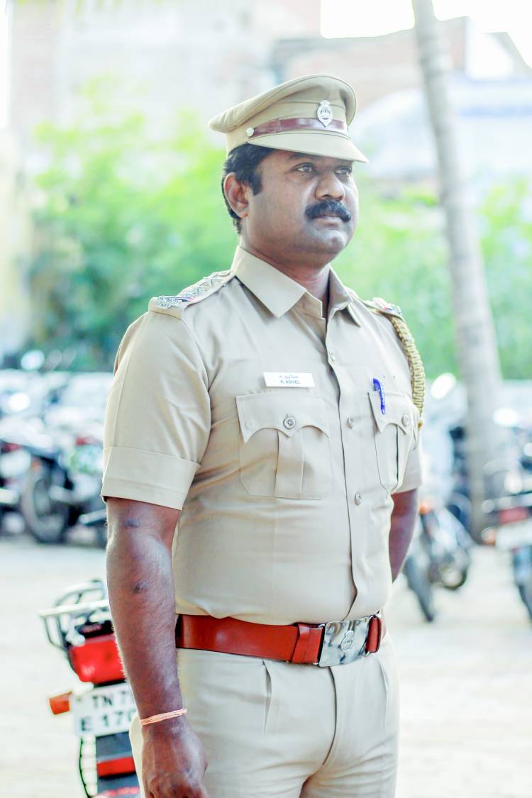 அசத்தும் நெல்லை மேற்கு மாவட்டம் புளியன்குடி காவல் ஆய்வாளர் ஆடிவேல்...