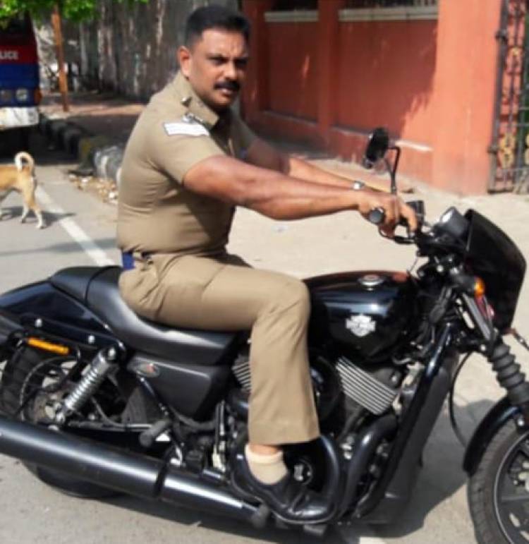திறமையாக செயல்பட்ட தலைமை காவலர் சன்னி லாயட்...