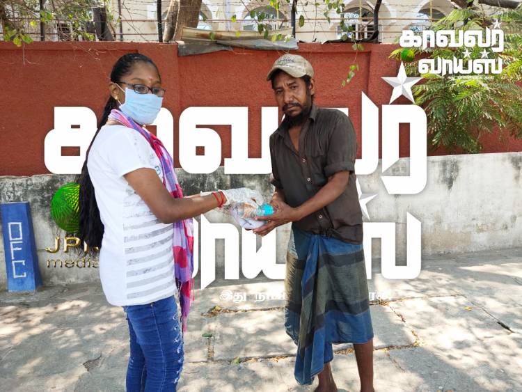 தலைமைகாவலர் தம்பதியின் மகள் ஆதரவற்றோர் உடன் பிறந்த நாள் கொண்டாடினார்...